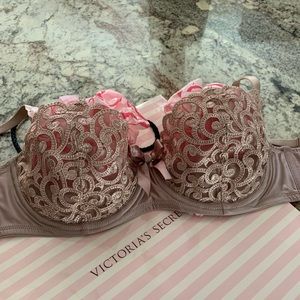 VS lace push up bra